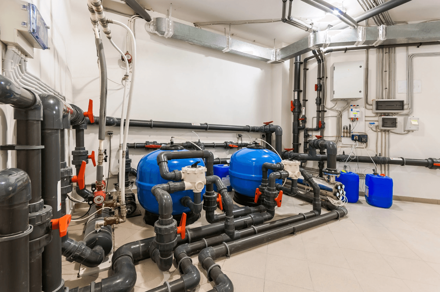 Thiết bị bể bơi